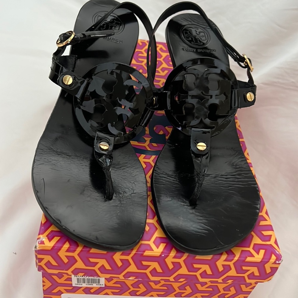 Tory Burch Holly 8 1/2